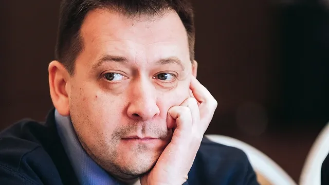 Владислав Ємельянов